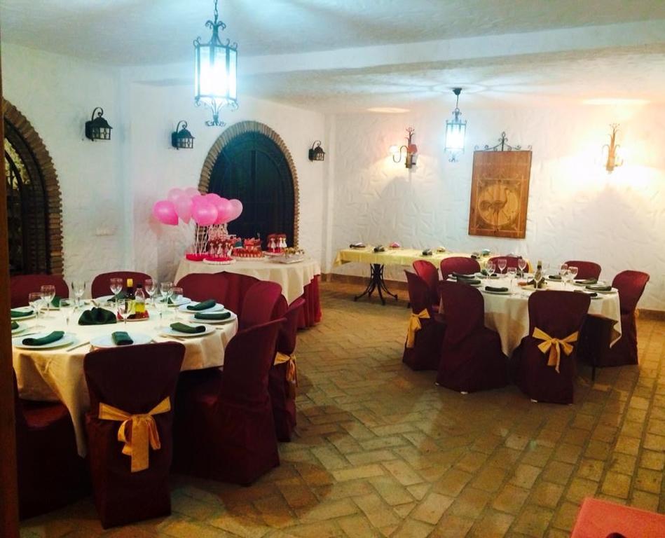 Hotel Cortijo Las Grullas Беналуп-Касас-Вієхас Екстер'єр фото